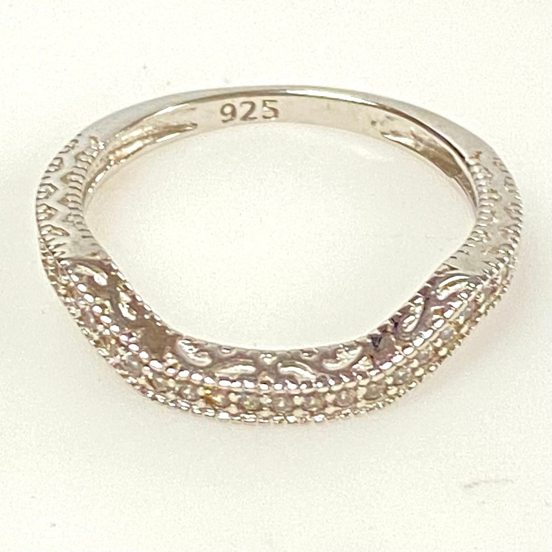 m941 Vintage Sterling Curved Chevron Filigree Nesting Ring Multiple Stones Sz 7