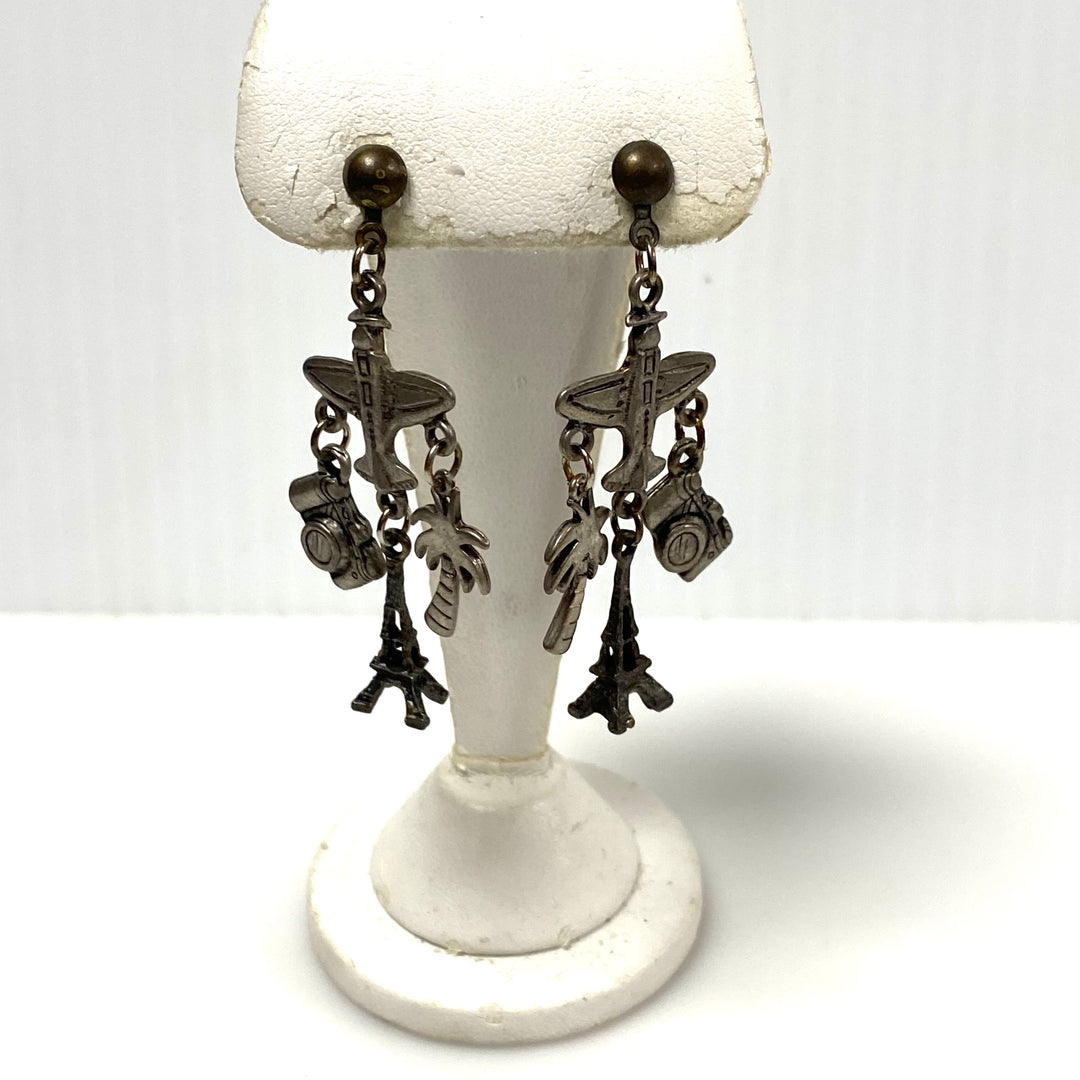 m953 Vintage-style Silver Tone Travel Charm Pierced Dangle Earrings