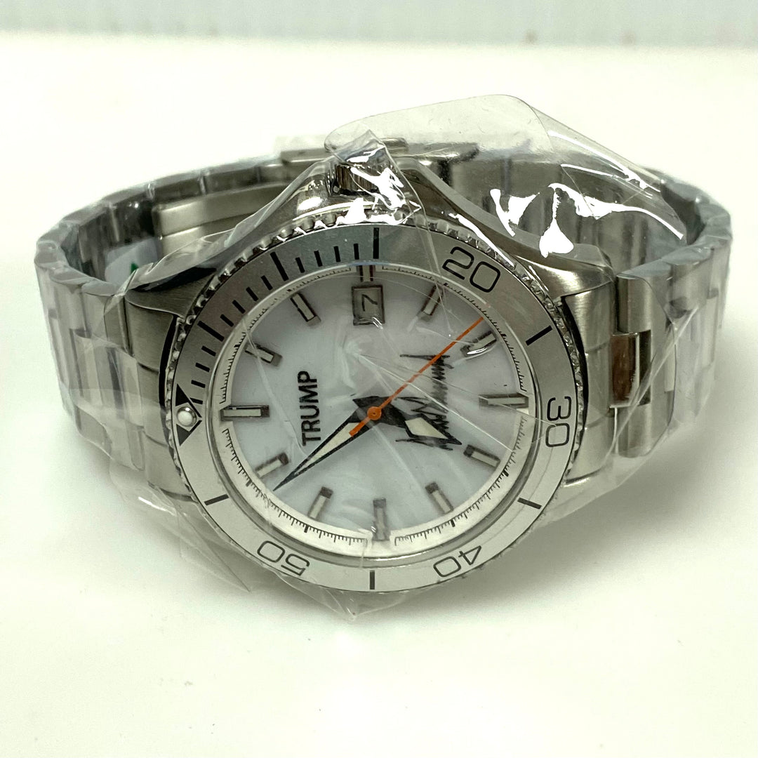 m958 Trump Presidential Power Watch (White Dial) limited-edition collectible