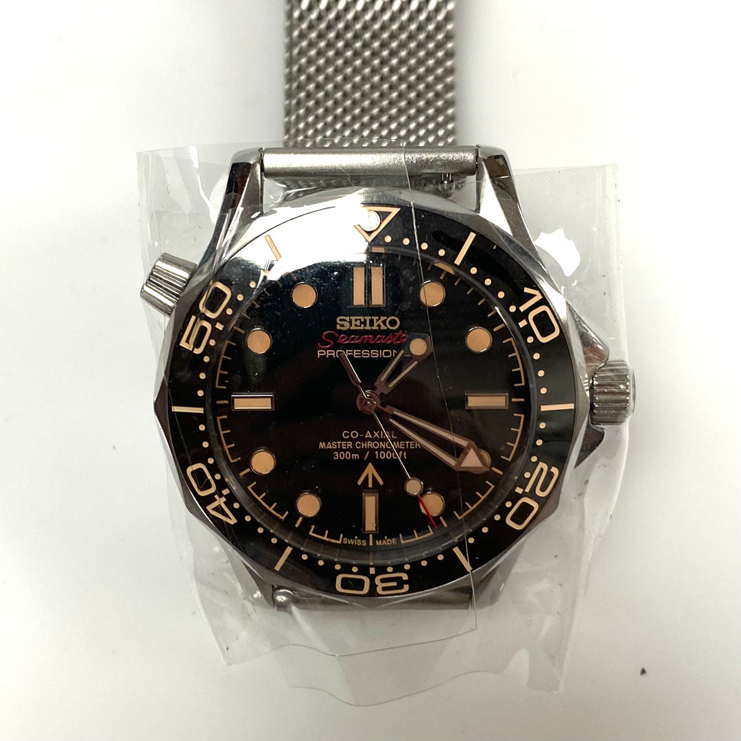m960 Custom Seiko Seamaster Mod "No Time To Die" Edition James Bond Wrist Watch