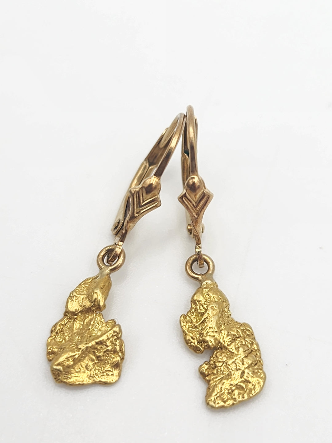 m720 Unique 18kt Yellow Gold Dangling Earrings with 14kt Yellow Gold Hooks