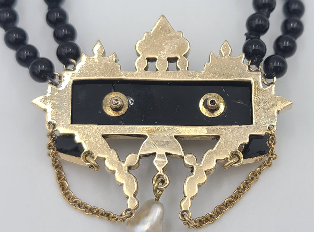 m700 Lovely Ladies Double Strand Onyx Necklace with 14kt Yellow Gold Lock