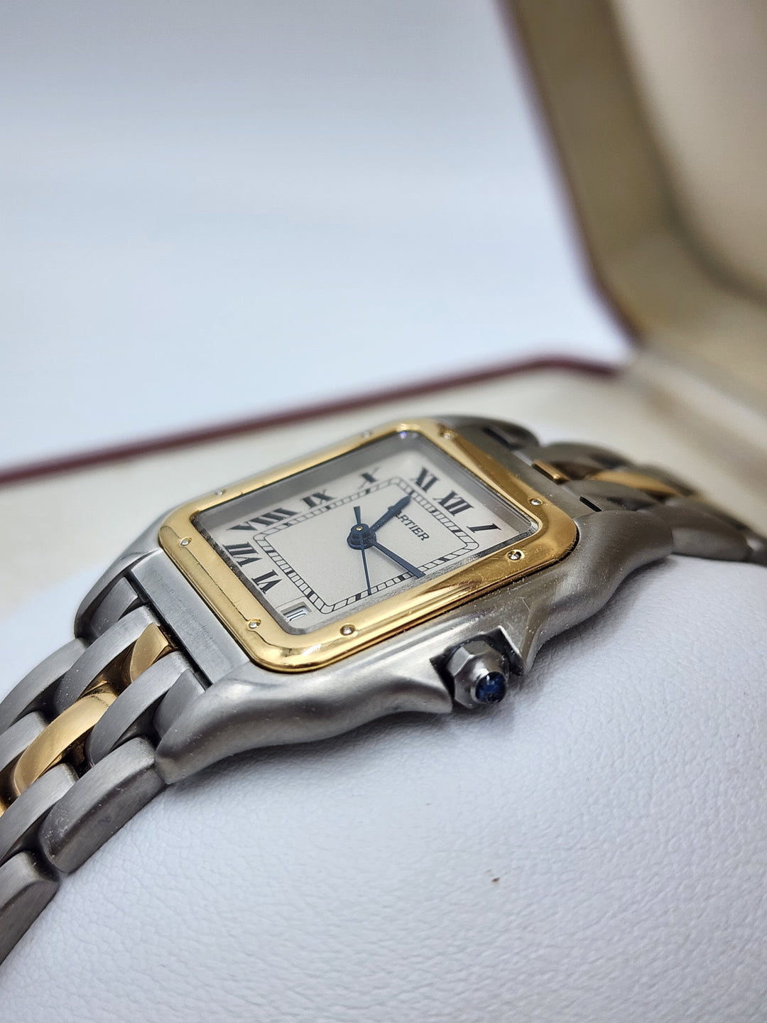 u974 Nice Ladies Cartier Panthere Quartz Wristwatch with Box