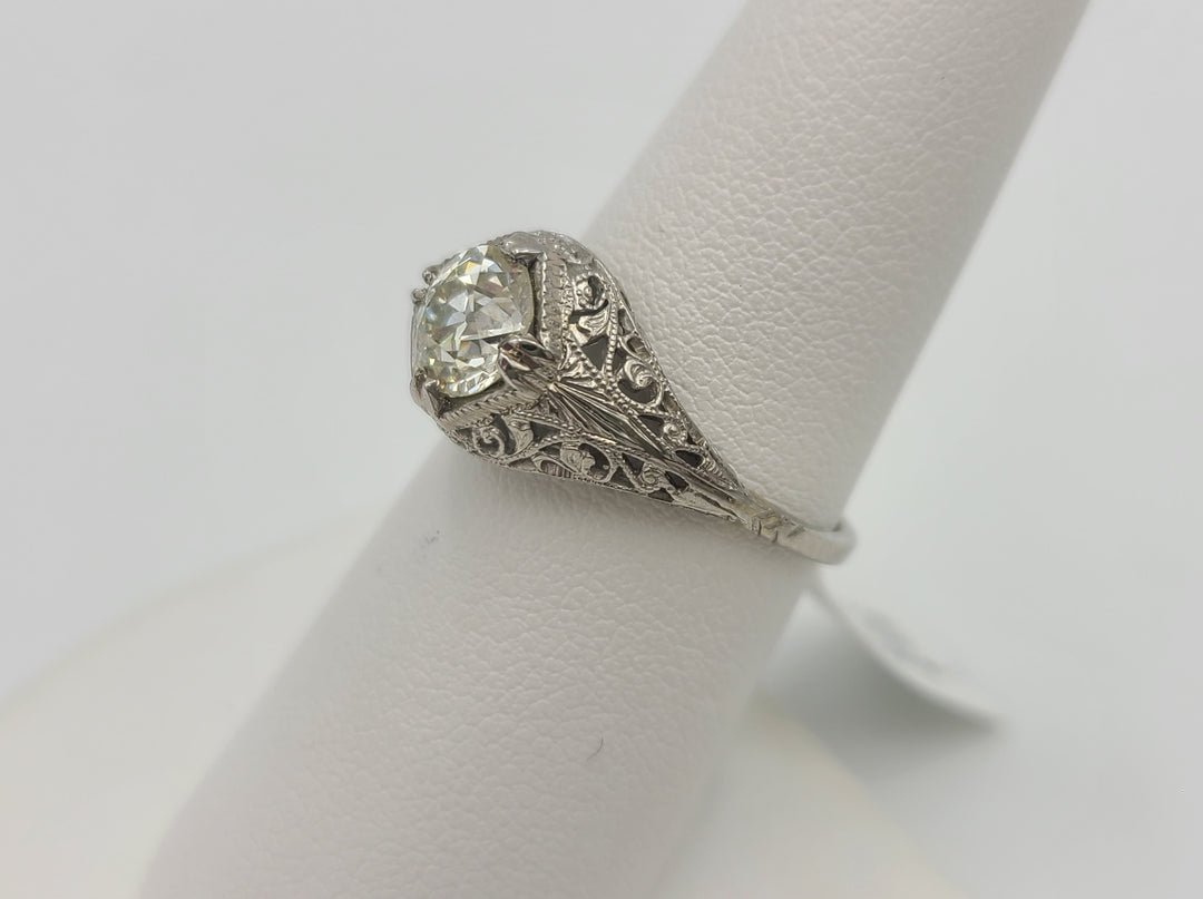 t286 Lovely Vintage Filigree 1.12cts Diamond Engagement Ring