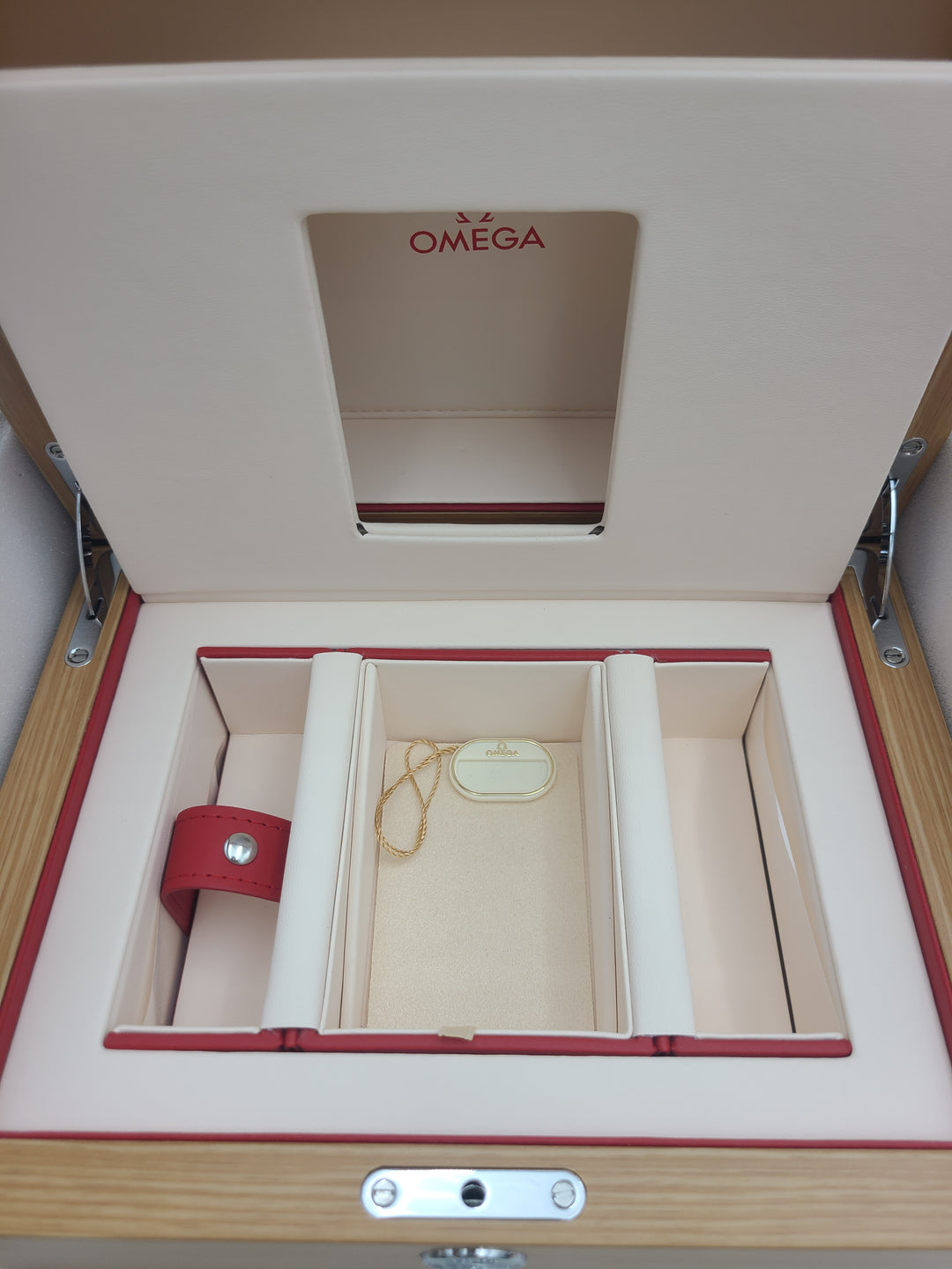 k873 Handsome Omega DeVille Prestige Automatic Men's Wristwatch