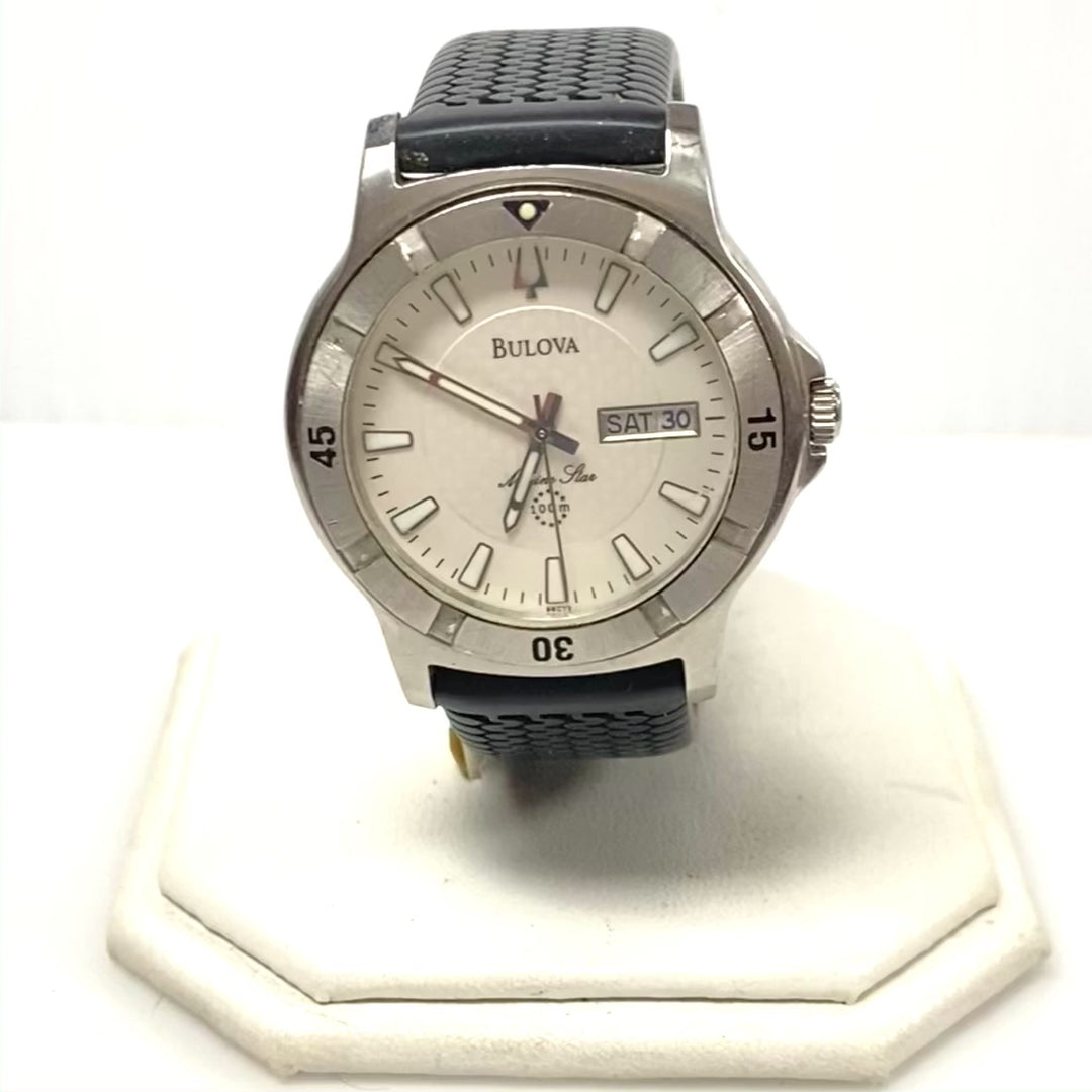 w065 Vintage Bulova Marine Star Quartz Men's Wrist Watch Model C937354 St. Steel