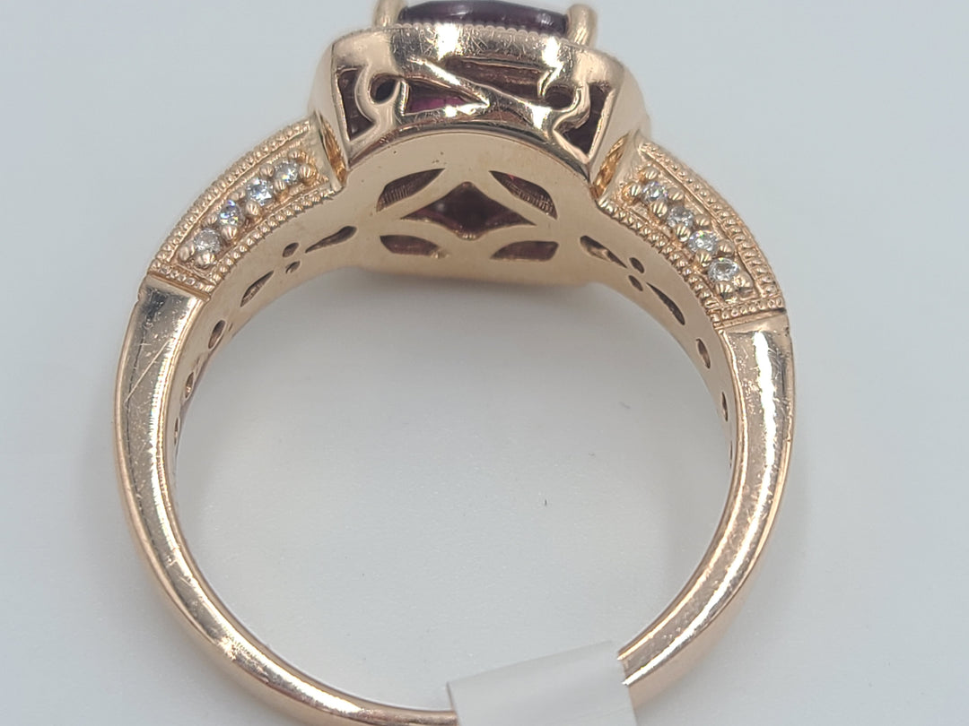 k773 Stunning Lady's LeVian 14kt Rose Gold Rhodolite & Diamond Ring