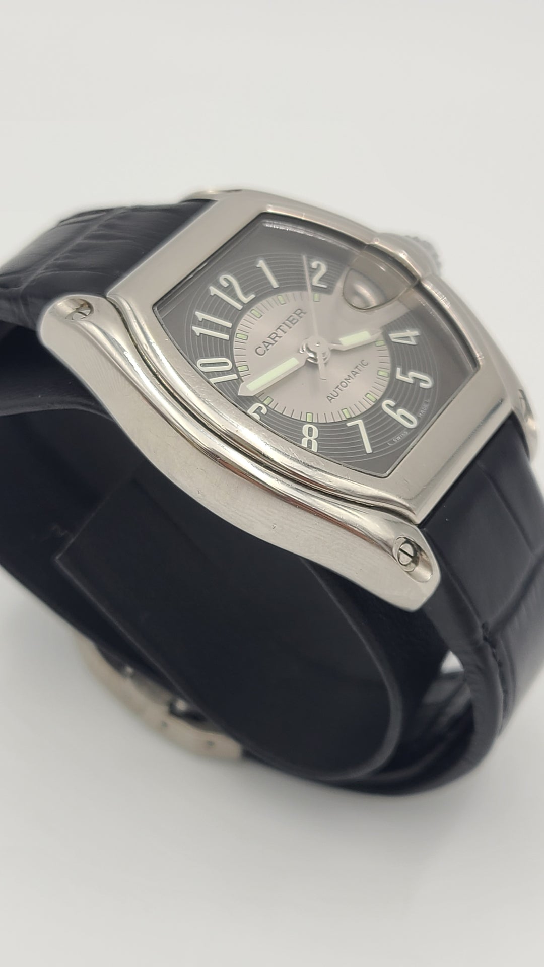 m706 Stylish Men's Cartier Roadster Automatic Wristwatch