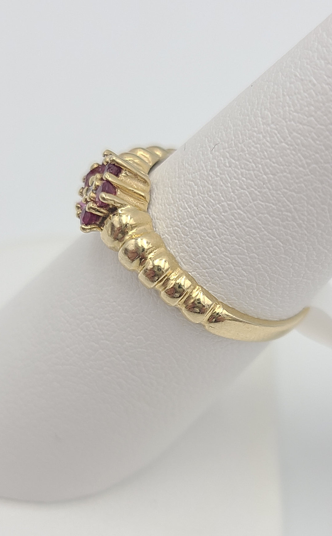 k977 Cute Ruby and Diamond Shrimp Ring in 14kt Yellow Gold
