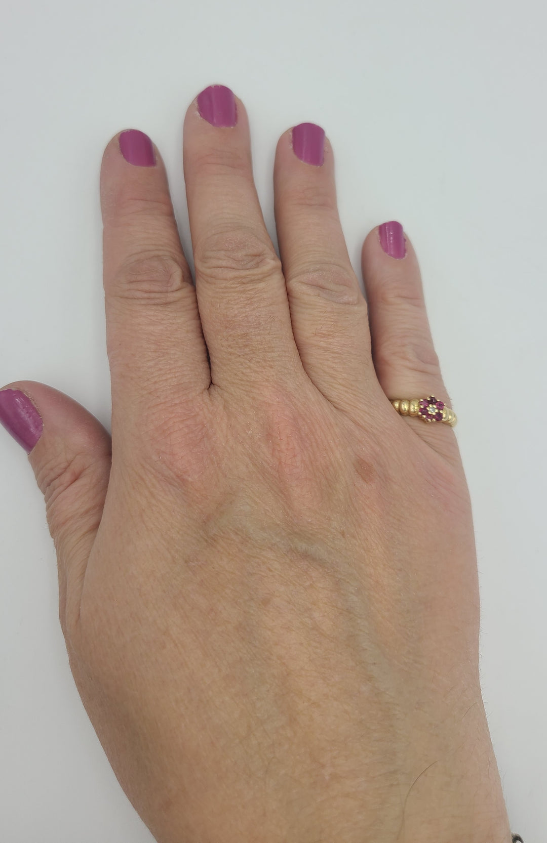 k977 Cute Ruby and Diamond Shrimp Ring in 14kt Yellow Gold