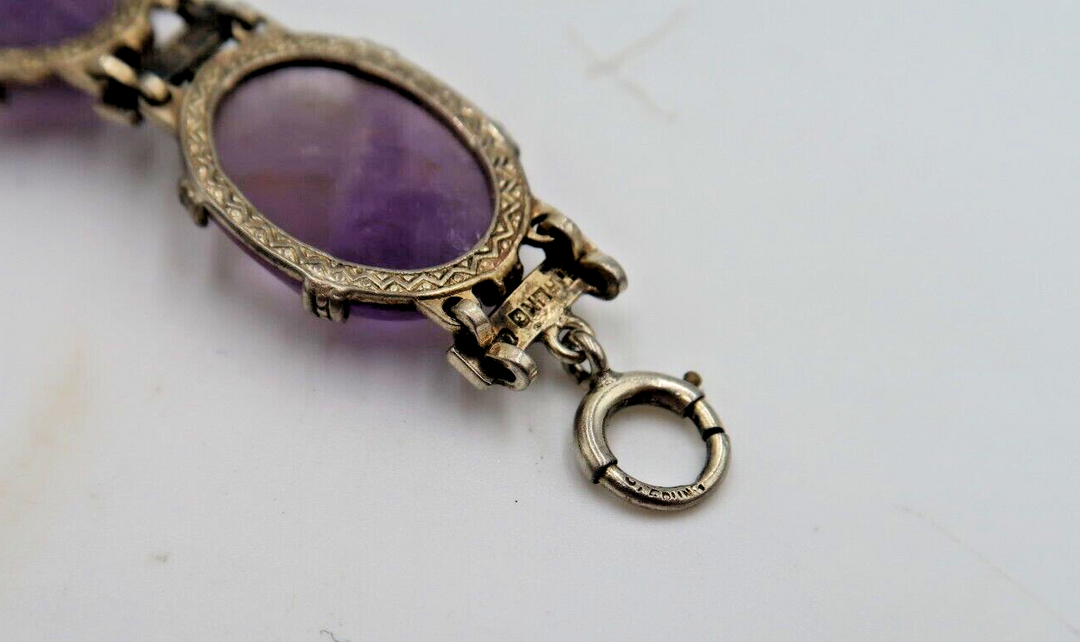 t604 Pretty Amethyst and silver bracelet