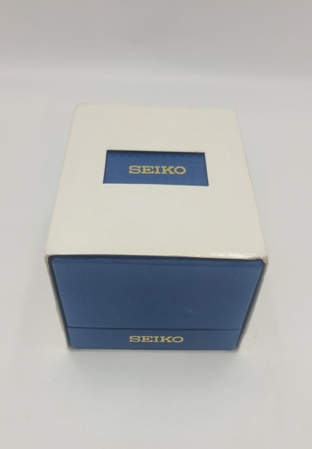 m694 Stylish Men's Seiko Air Divers 200m Wristwatch