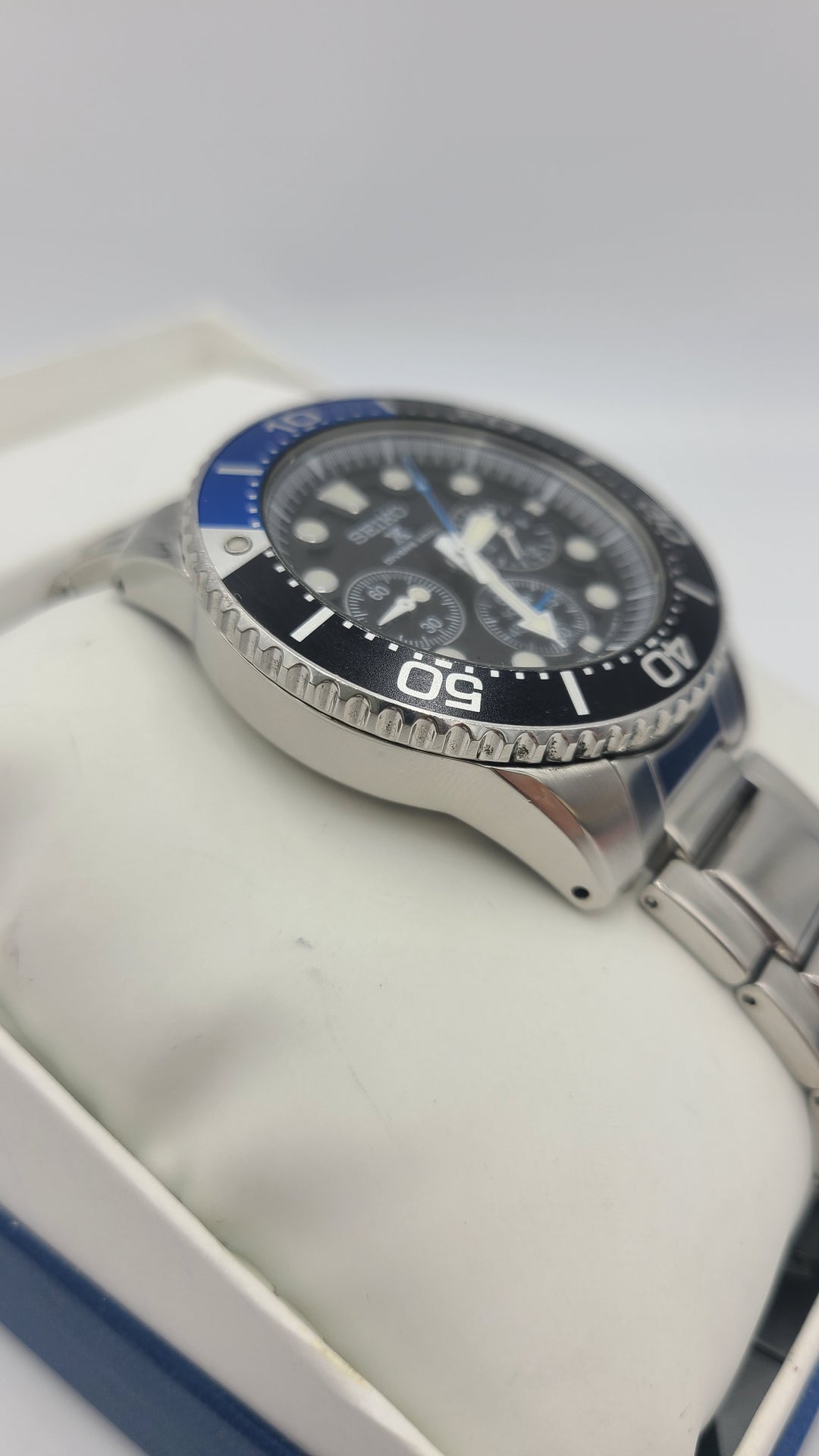 m694 Stylish Men's Seiko Air Divers 200m Wristwatch