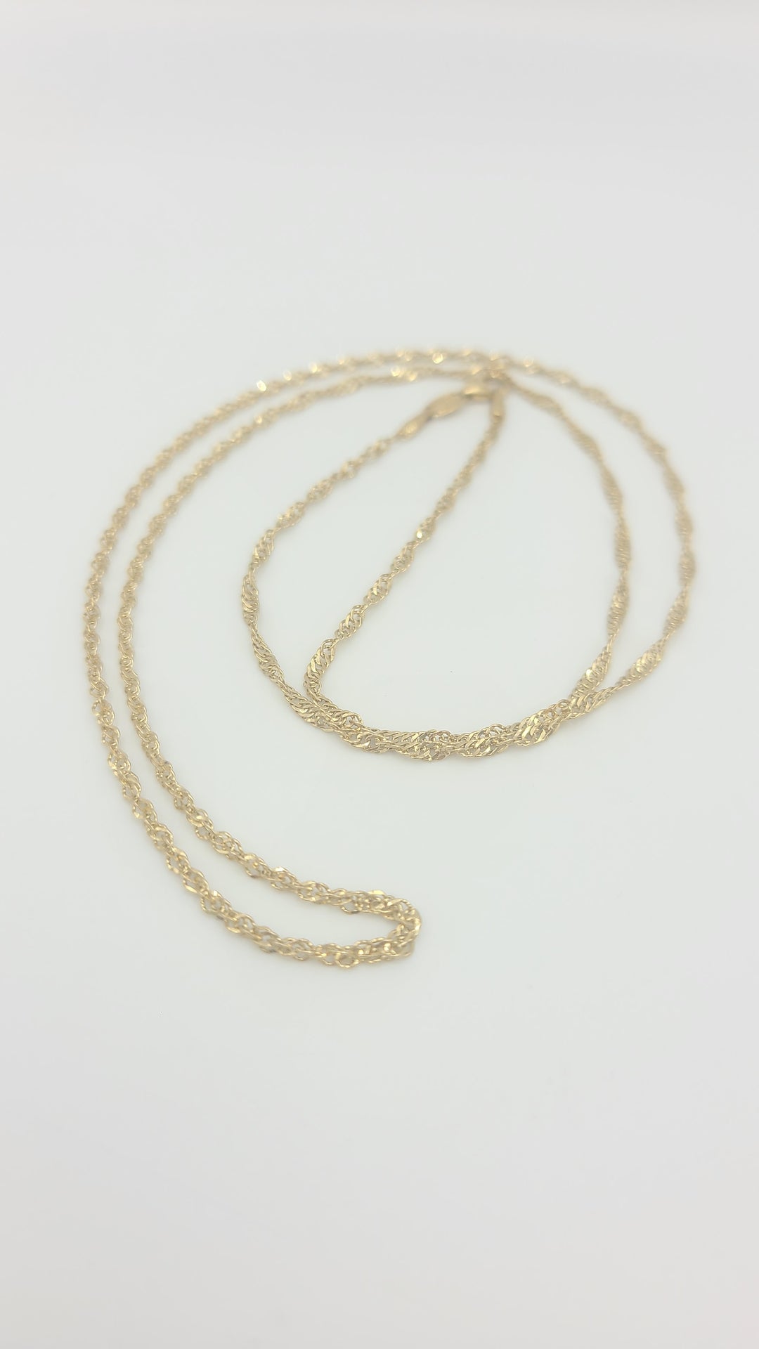 m702 Nice 25" Singapore Necklace in 14kt Yellow Gold