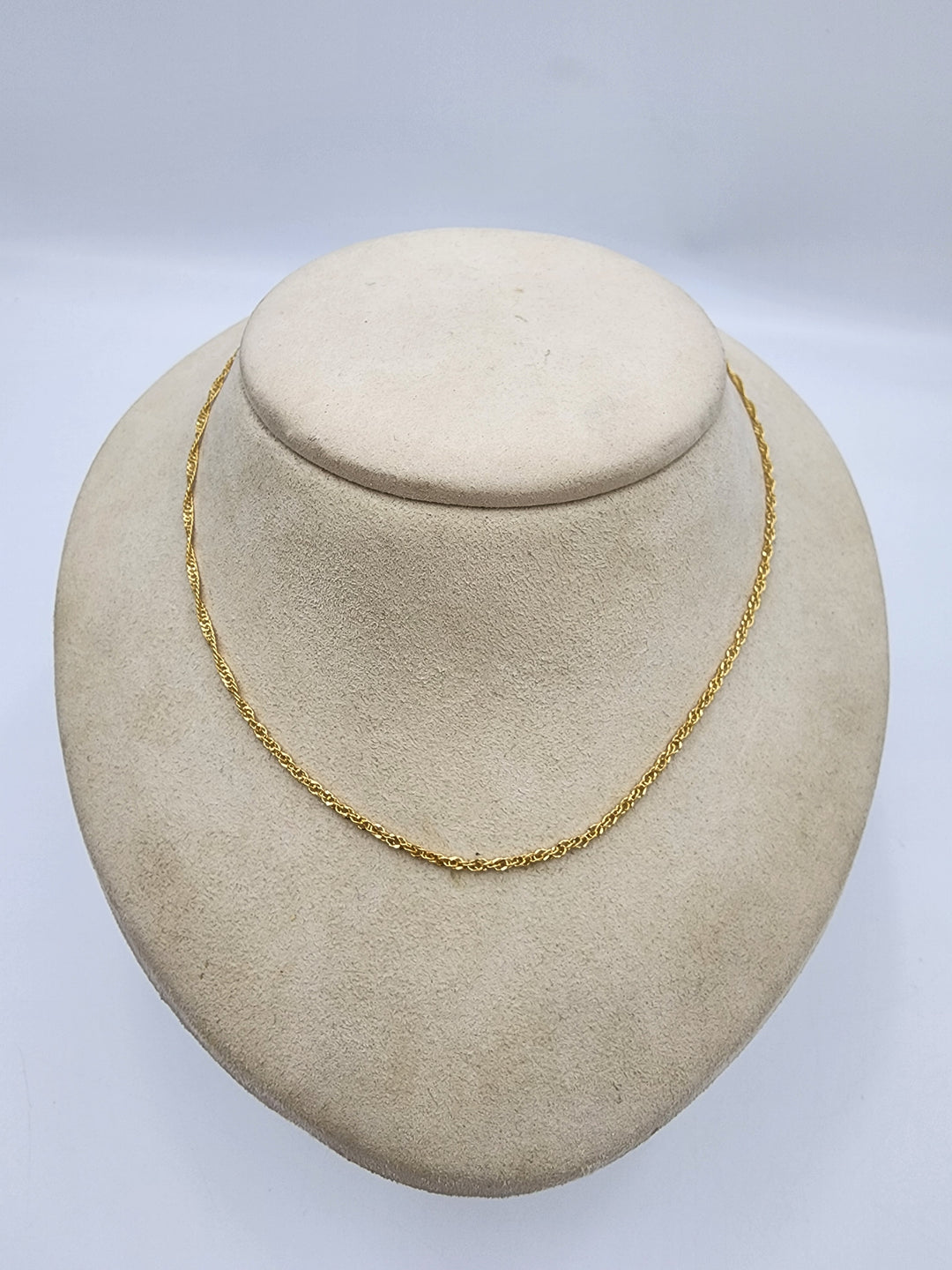 m721 Simple 18" Singapore Necklace in 14kt Yellow Gold