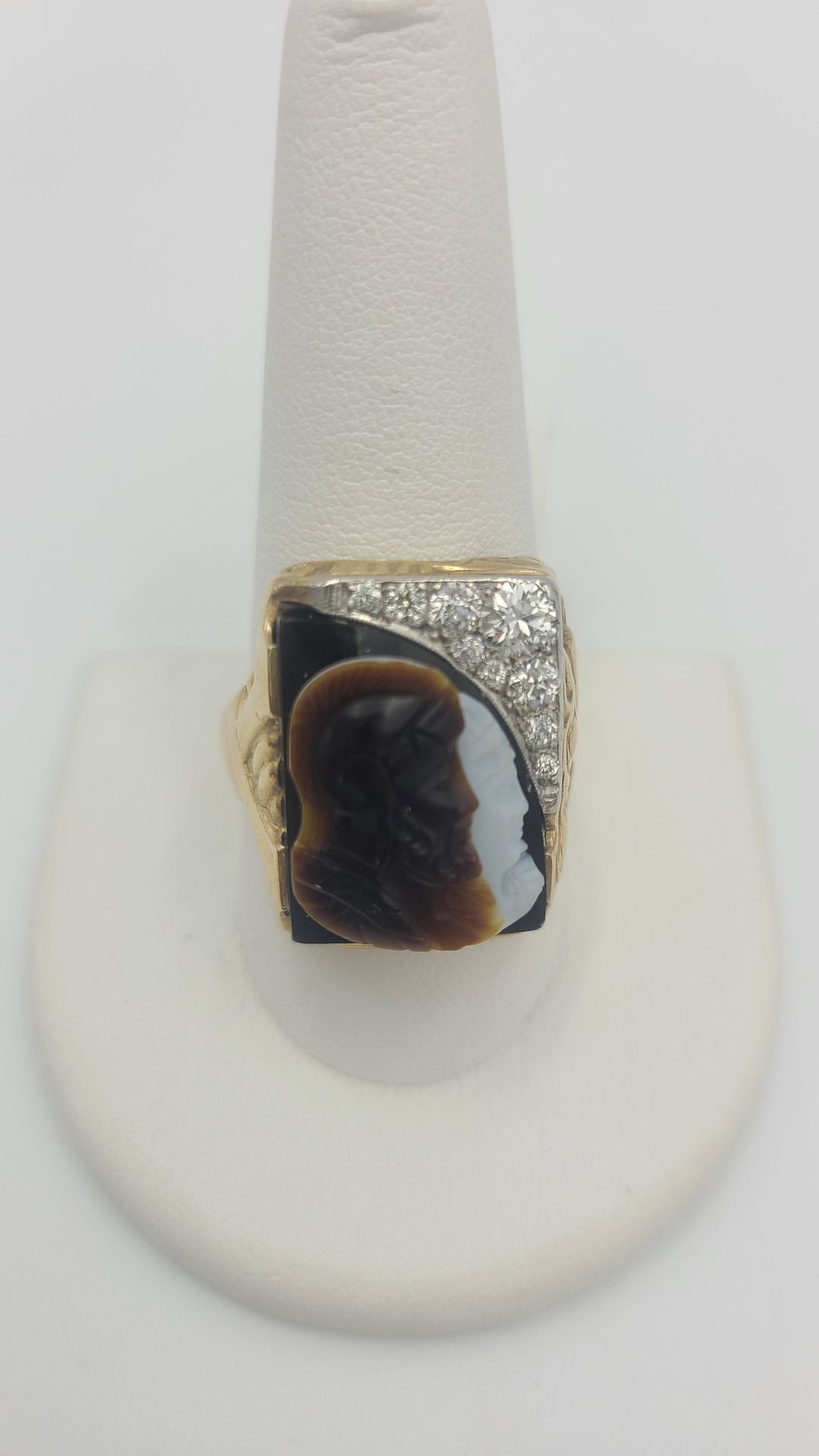 m703 Handsome Men's Onyx, Diamond and Agate Cameo 10kt Yellow Gold Ring