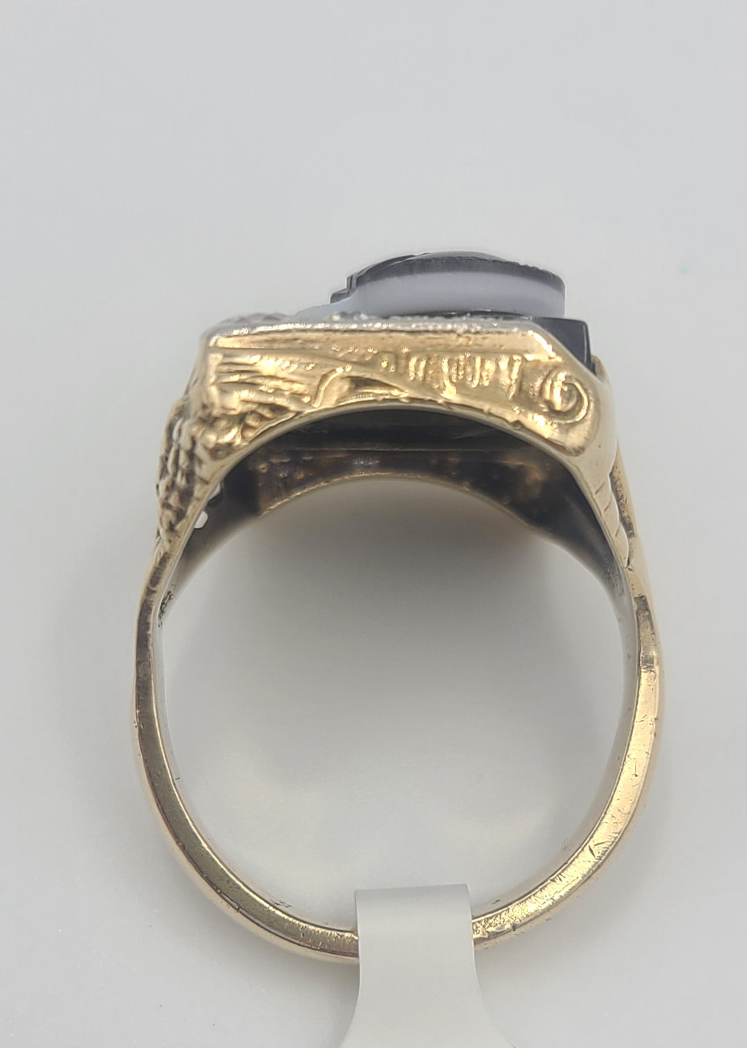 m703 Handsome Men's Onyx, Diamond and Agate Cameo 10kt Yellow Gold Ring