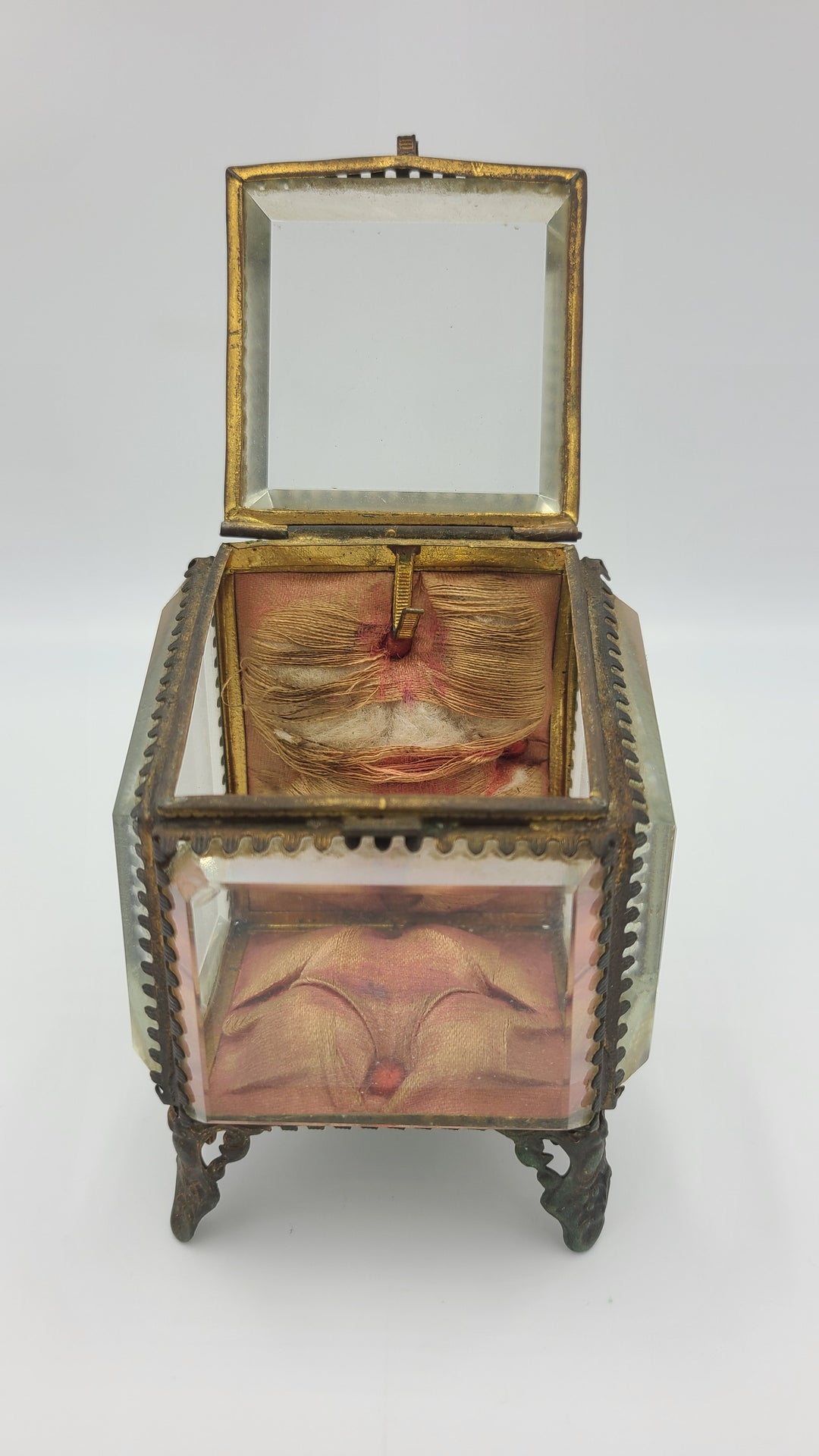 t563 Vintage French Casket Style Pocket Watch Holder