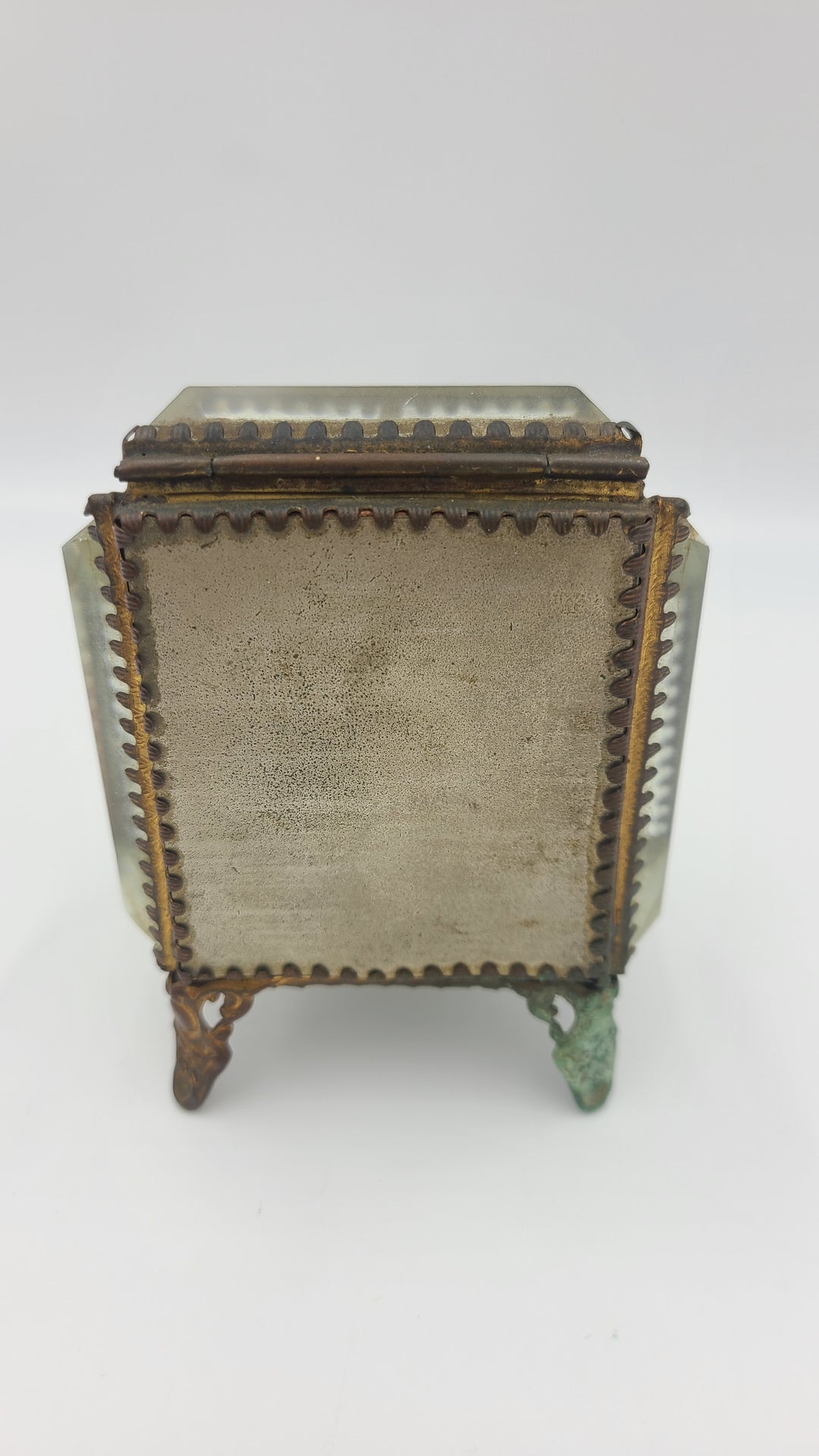 t563 Vintage French Casket Style Pocket Watch Holder