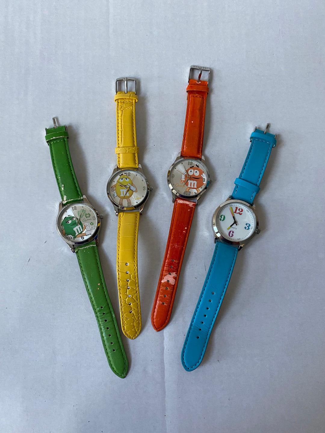 u355 Vintage Lot of 4 Elegant Unisex Wrist Watches Overstock Inventory 20% off