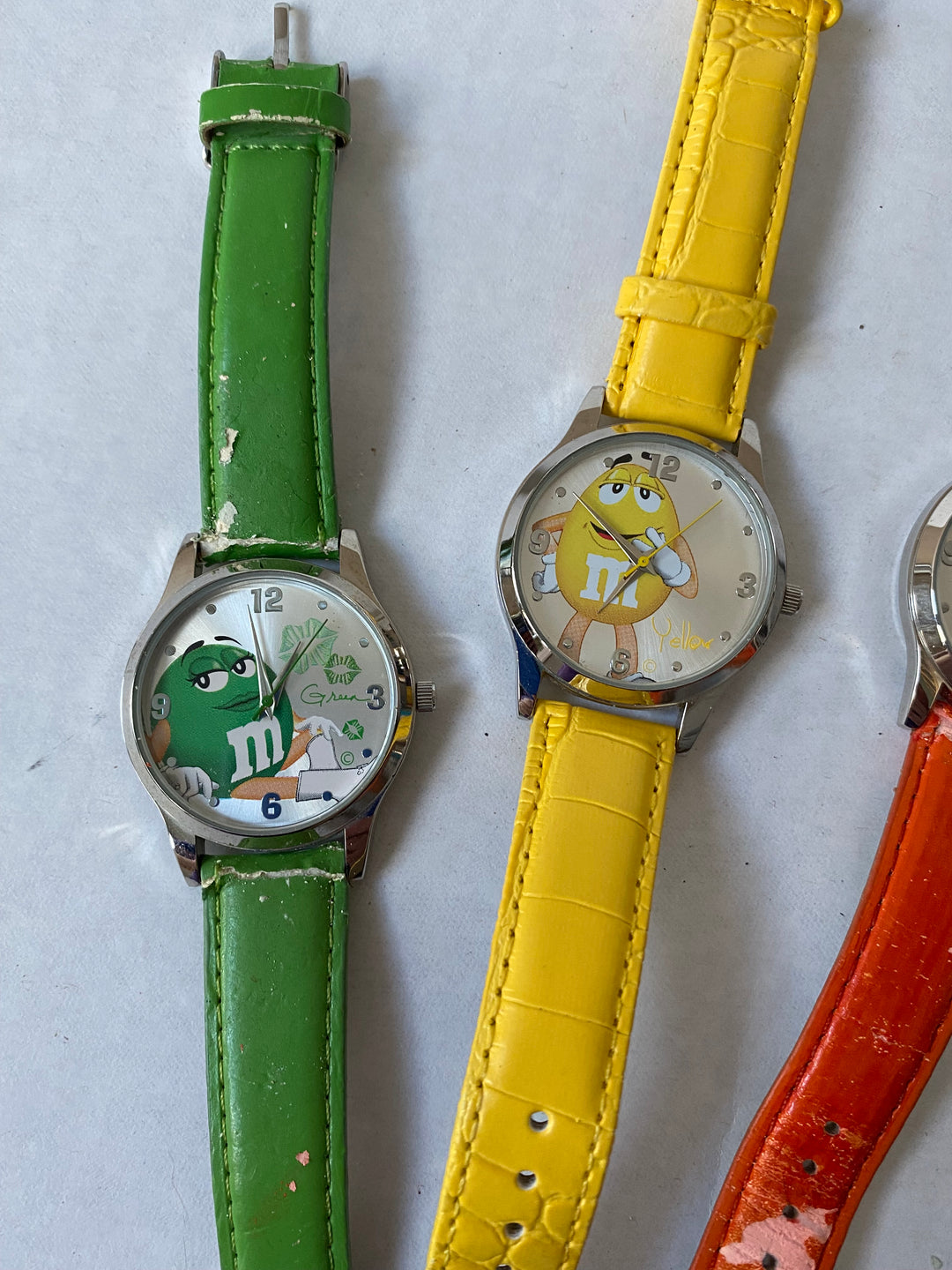 u355 Vintage Lot of 4 Elegant Unisex Wrist Watches Overstock Inventory 20% off