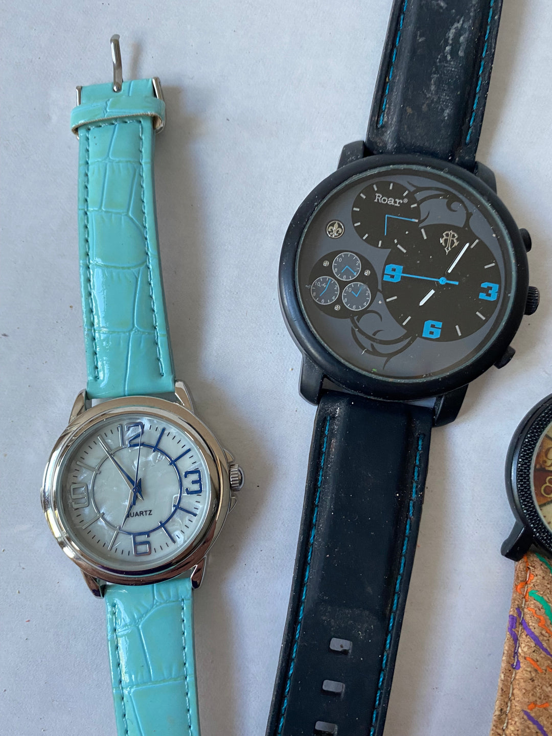 u356 Vintage Lot of 4 Elegant Unisex Wrist Watches Overstock Inventory 20% off