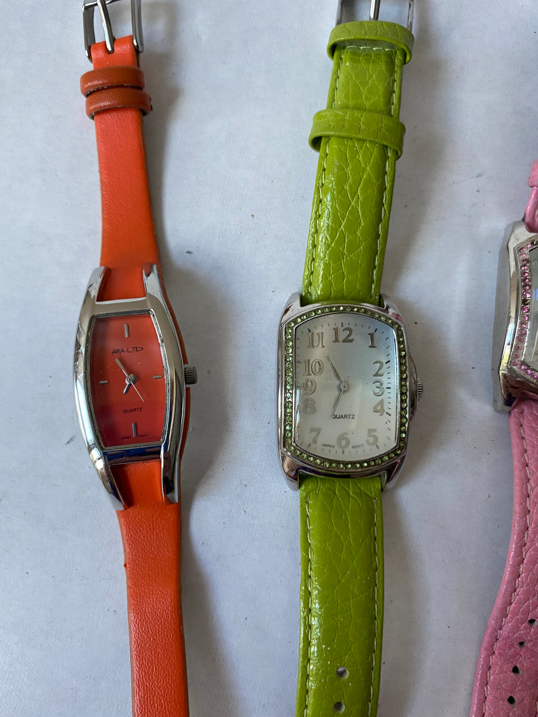 u357 Vintage Lot of 4 Elegant Unisex Wrist Watches Overstock Inventory 20% off