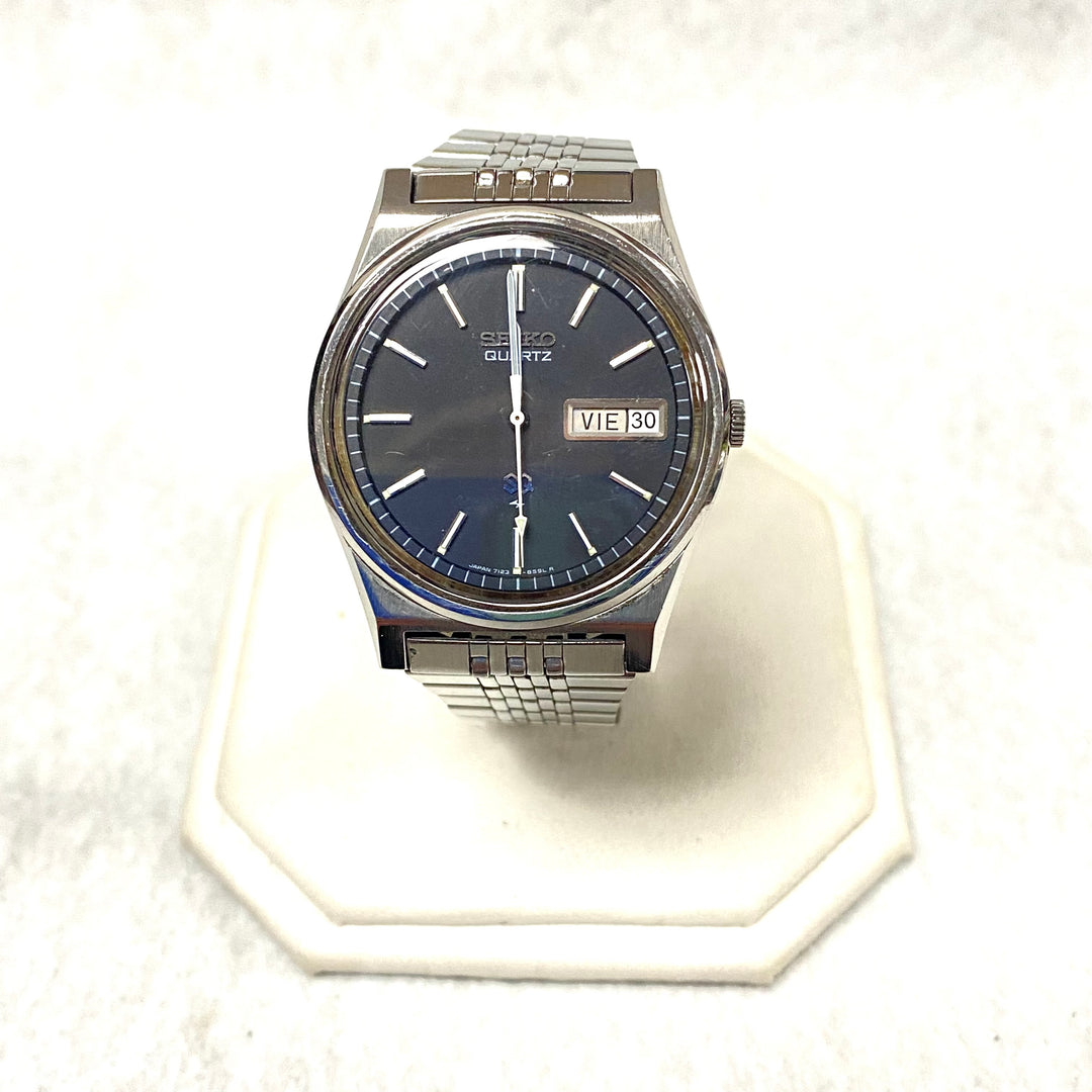 u435 Vintage Seiko Japan 7123 Quartz Stainless Steel Water Resistant Wrist Watch