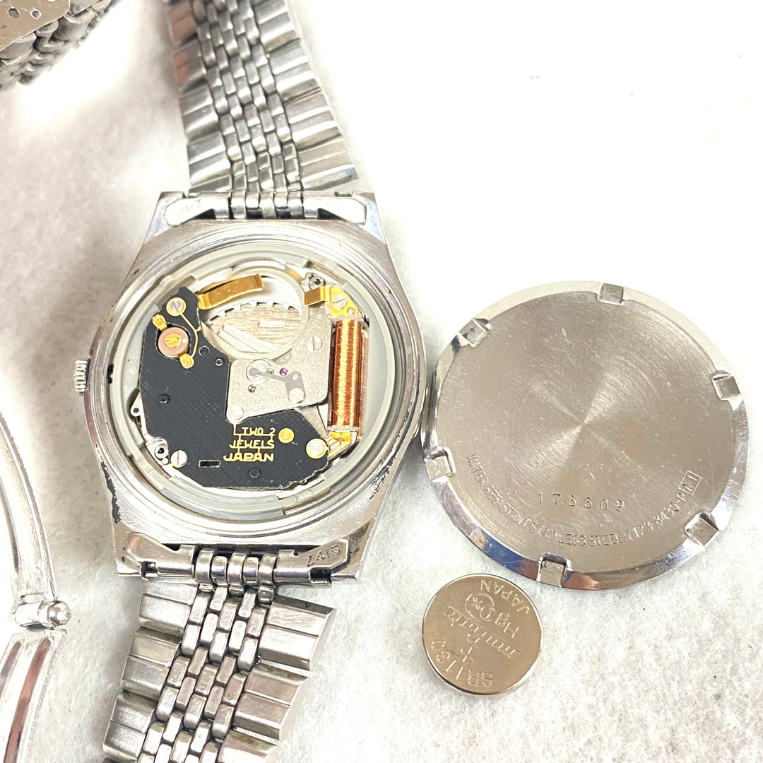 u435 Vintage Seiko Japan 7123 Quartz Stainless Steel Water Resistant Wrist Watch