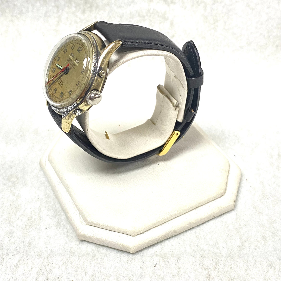 u444 Vintage BERNHUF Swiss Stainless Back Mechanical 17J Waterproof Wrist Watch