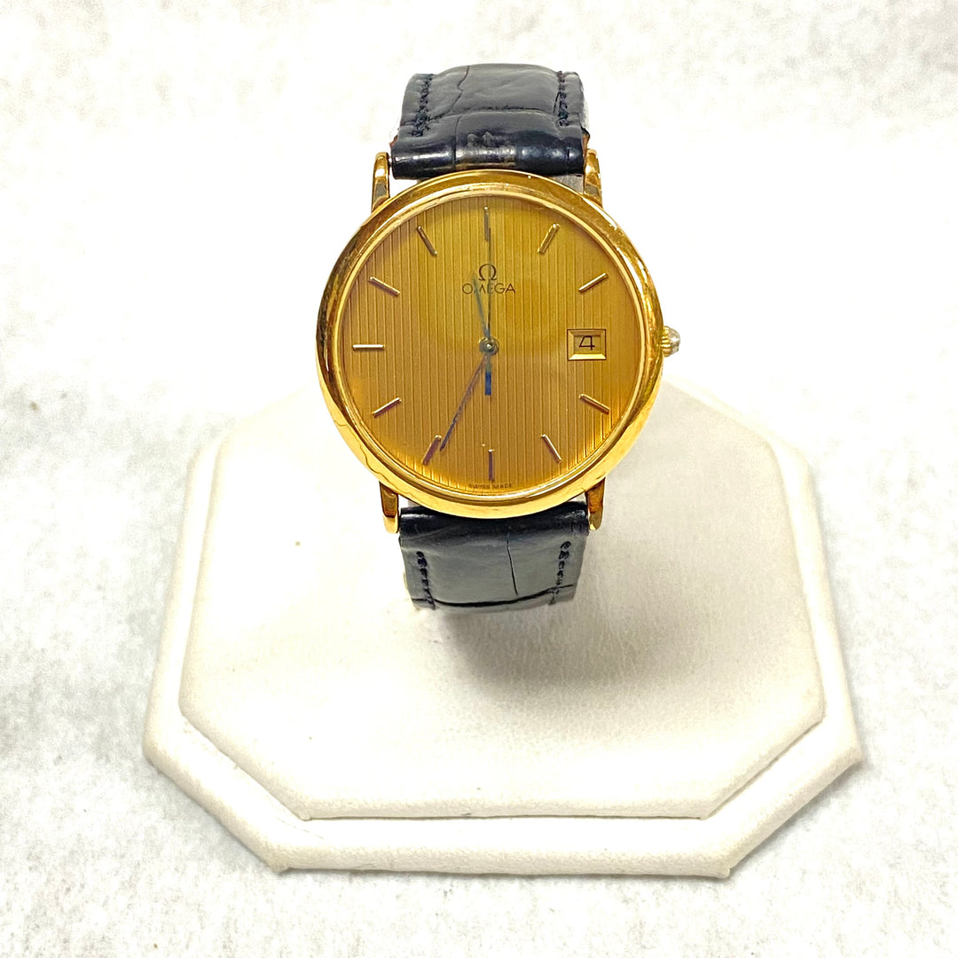 u448 Vintage OMEGA Swiss Made Battery Gold Silver Tone 6 Jewels Wrist Watch