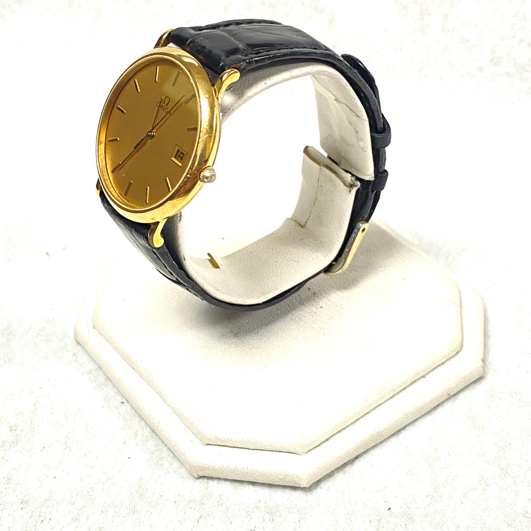 u448 Vintage OMEGA Swiss Made Battery Gold Silver Tone 6 Jewels Wrist Watch