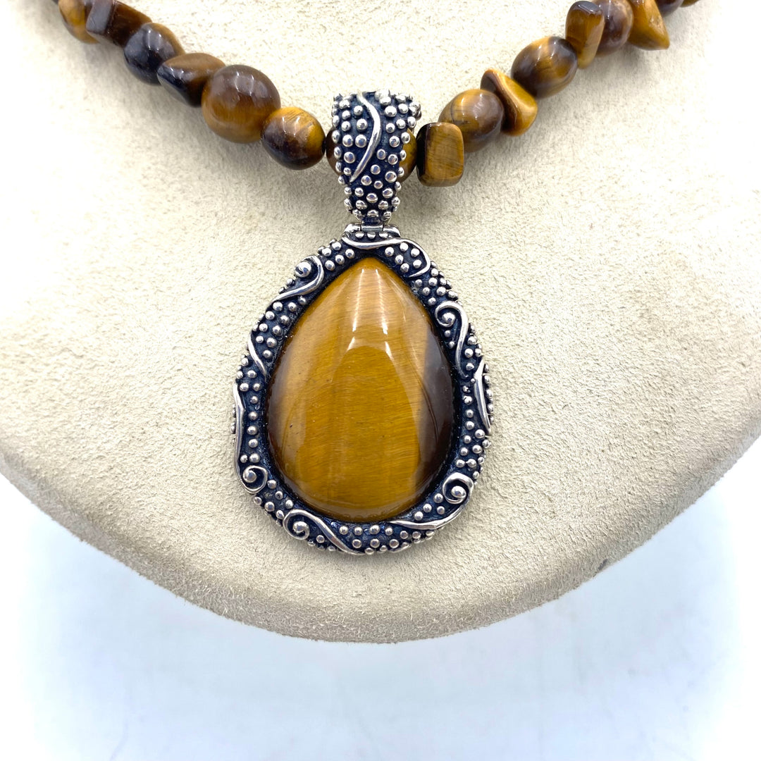 u449 Vintage Sterling Silver 925  Necklace 16" Long Tiger's Eye Stones Pendant