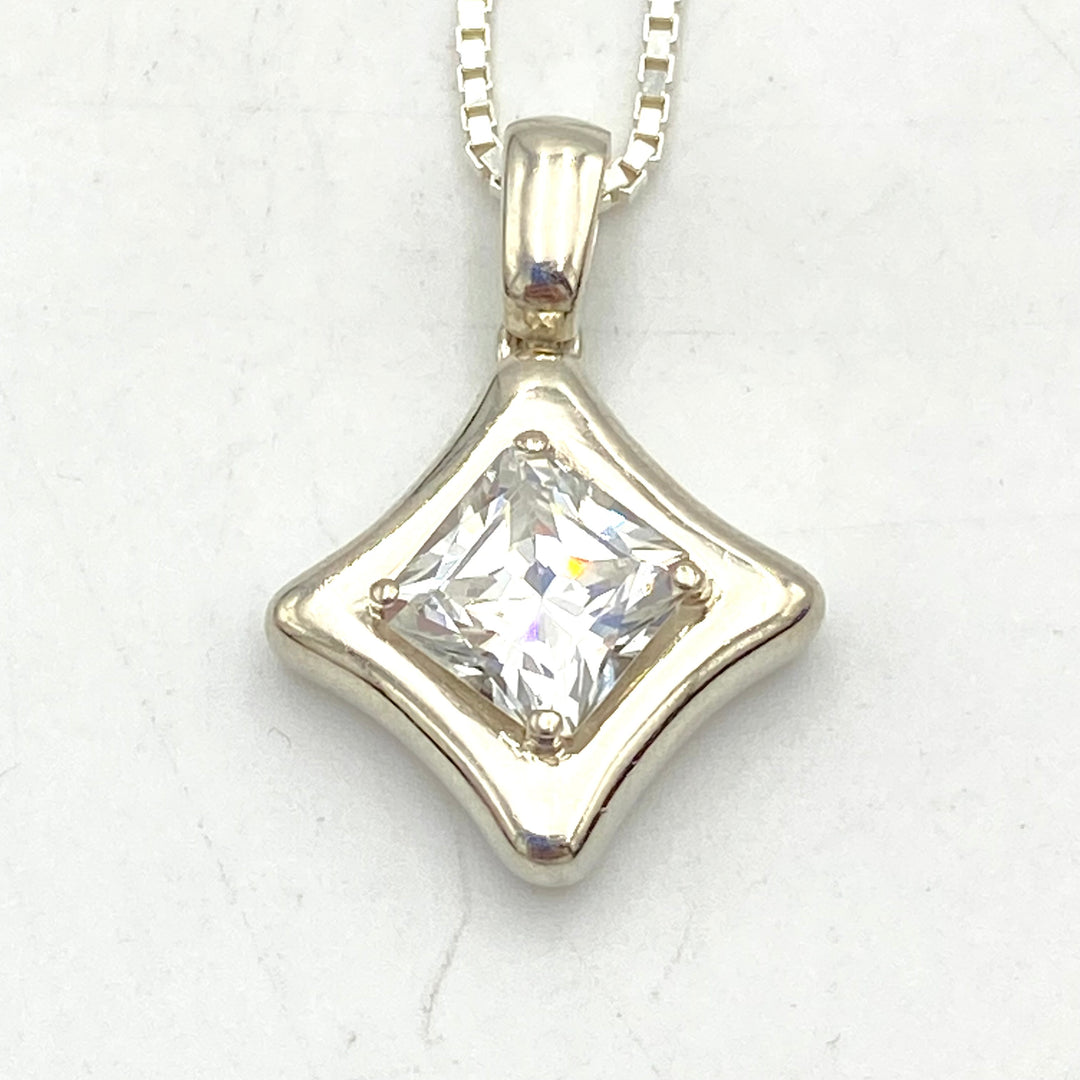 u455 Vintage Sterling Silver 925 Necklace 18" Princess Wedding Crystal Pendant