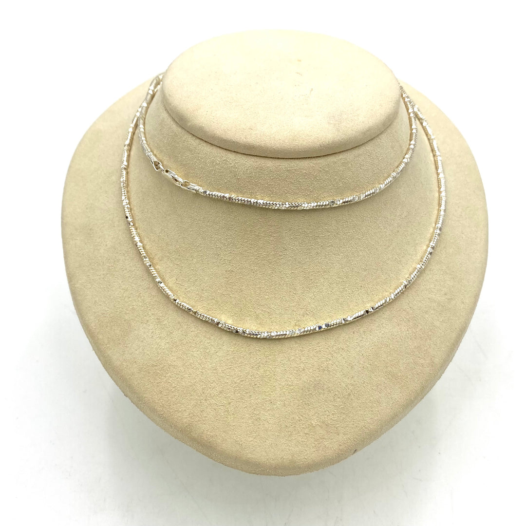 u459 Vintage Sterling Silver 925 Italy Dia Cut Snake Chain Necklace 30" Long