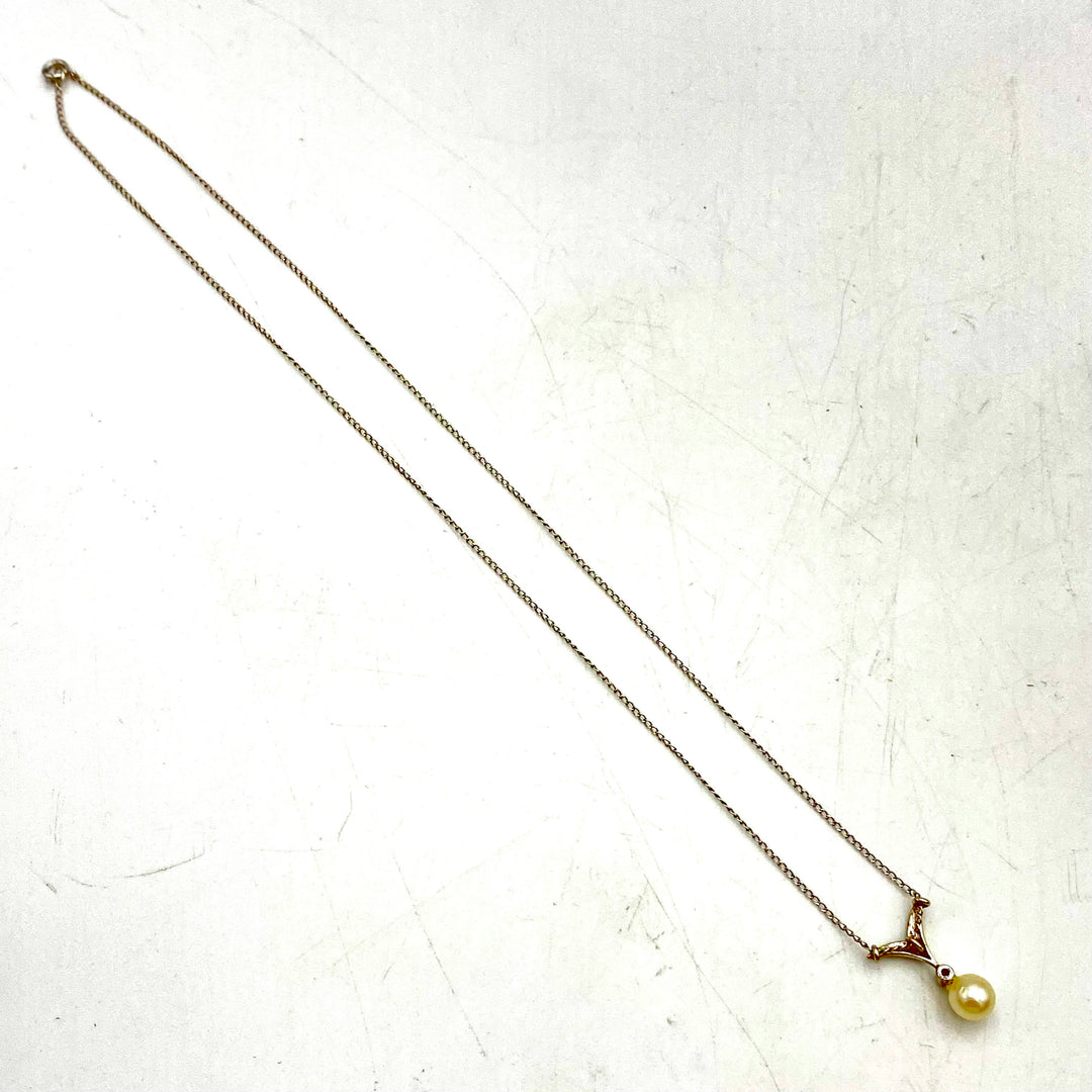 u475 Vintage 14K White Gold Necklace 15.5" Pearl & Diamond Pendant