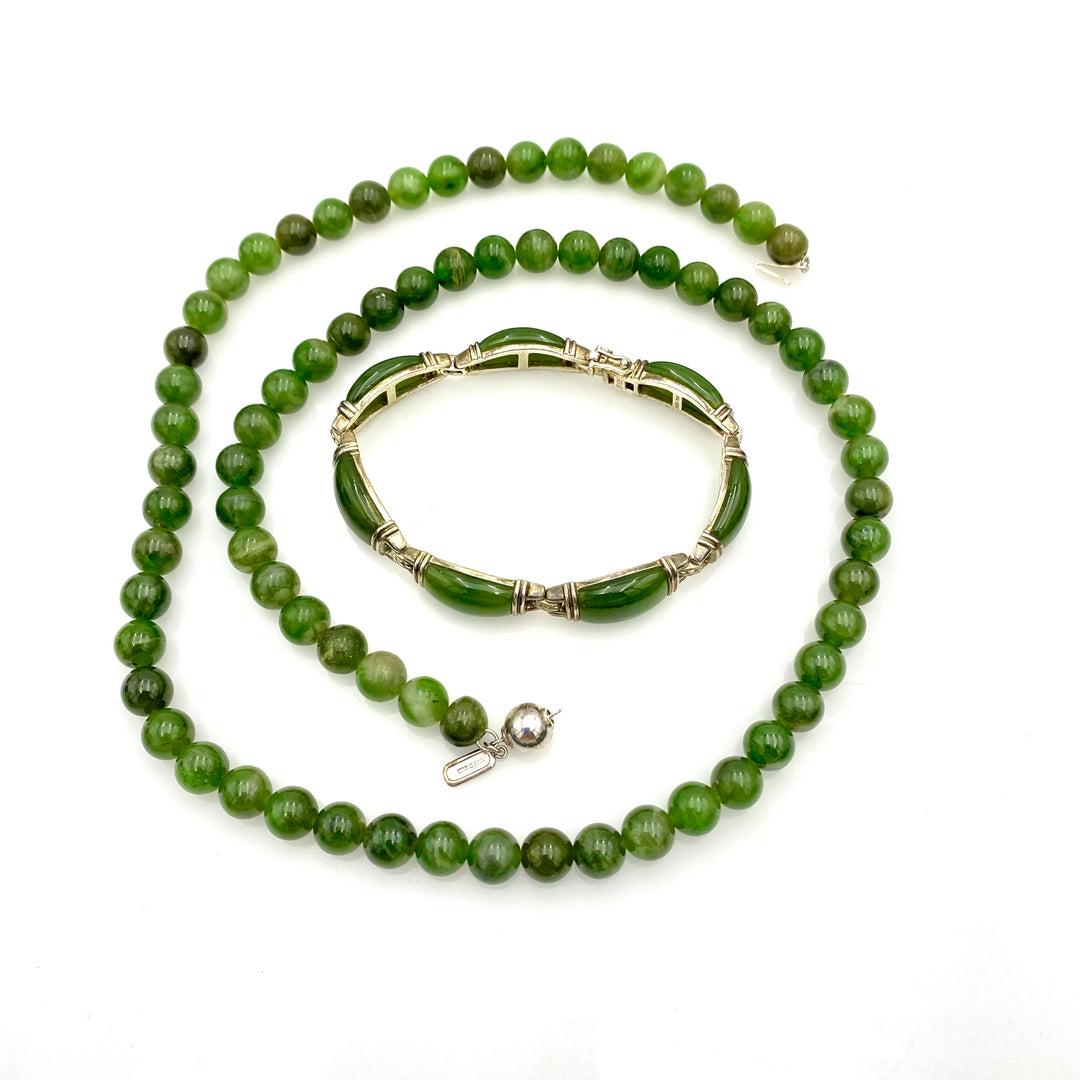 u477 Vintage Sterling Silver 925  Green Nephrite Necklace 24" Long & Bracelet 7"