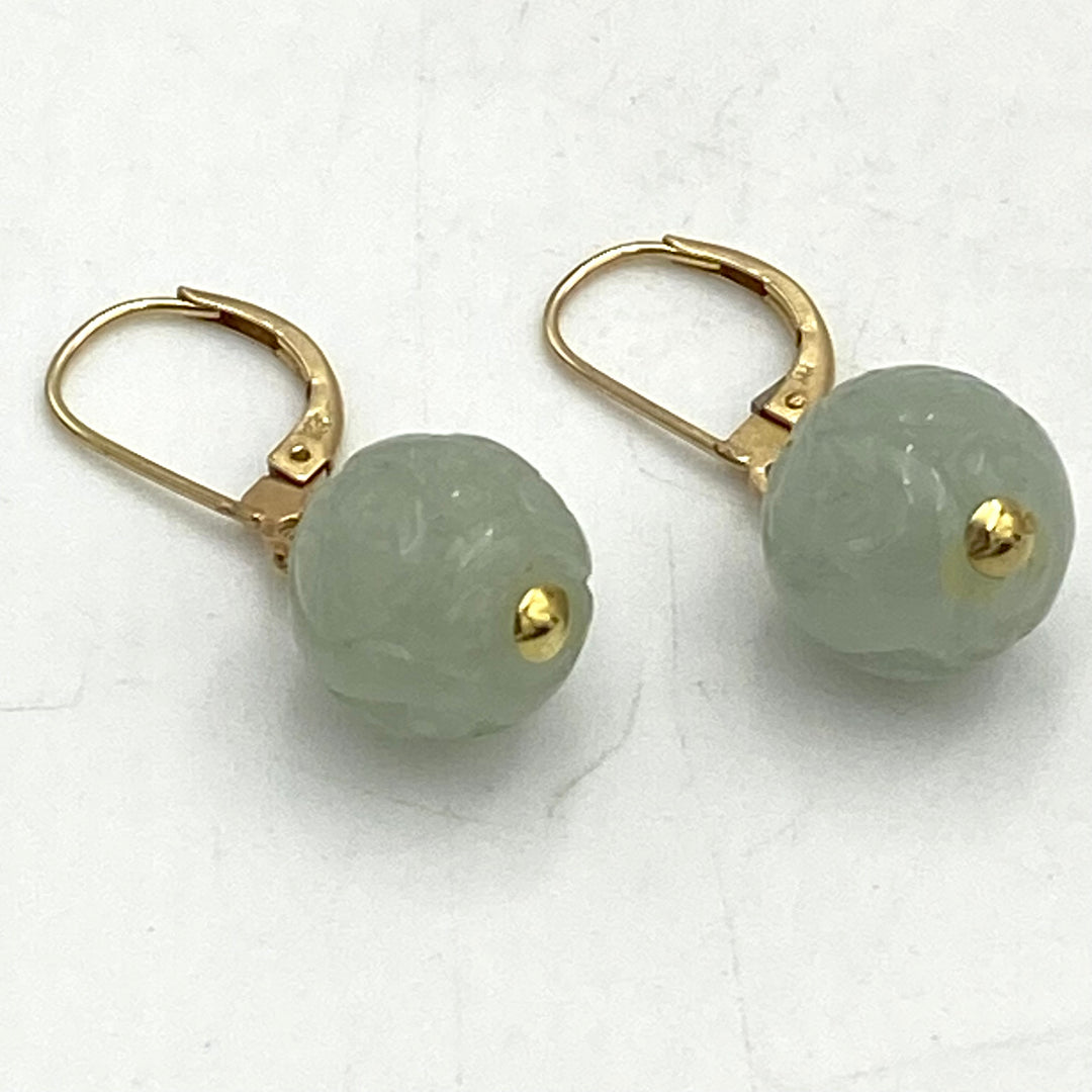 u482 Vintage 14K Yellow Gold Genuine Oriental Carved Jade Drop Earrings