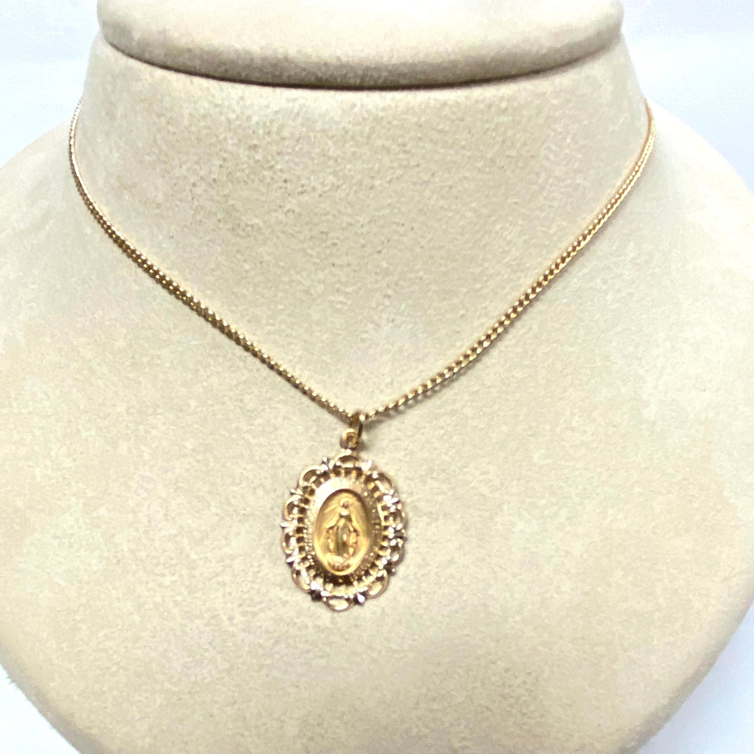 u489 Vintage 14K Yellow Gold 18" Link Chain Necklace 14K YG Virgin Mary Pendant