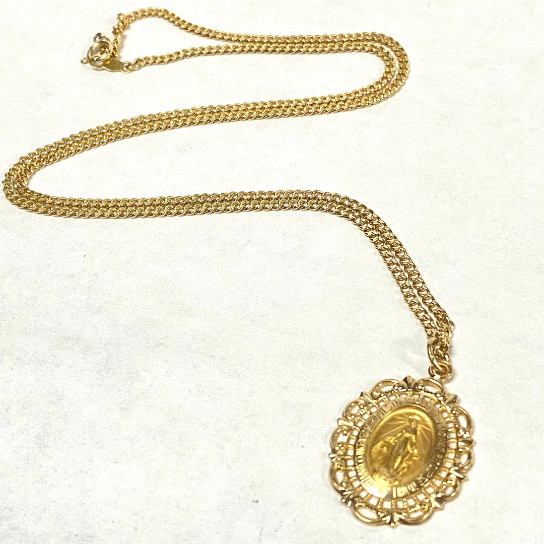 u489 Vintage 14K Yellow Gold 18" Link Chain Necklace 14K YG Virgin Mary Pendant