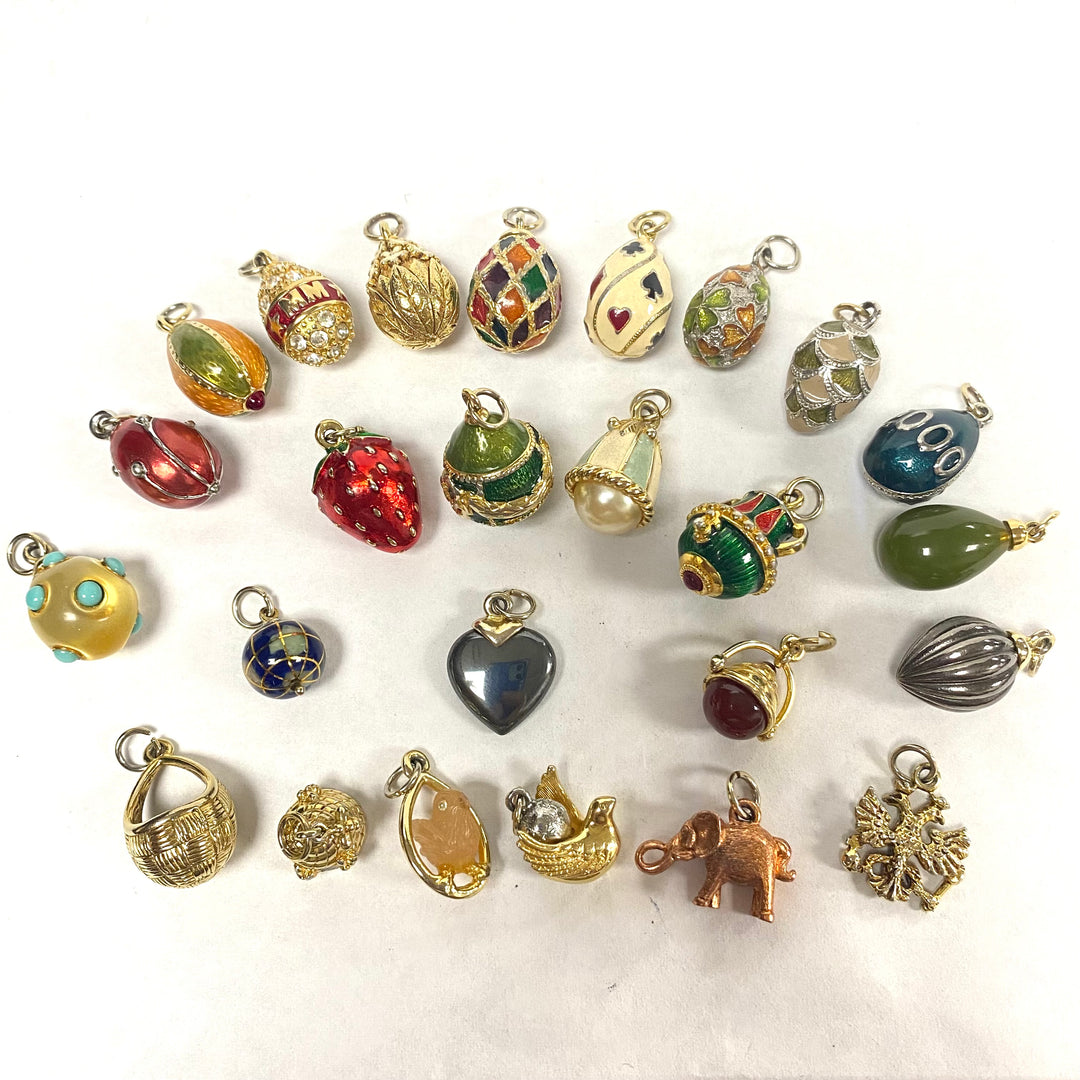 u559 Vintage Gold Filled 5pc Private Collection of Russian Theme Charm Pendant