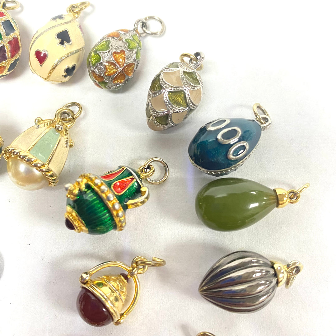 u559 Vintage Gold Filled 5pc Private Collection of Russian Theme Charm Pendant