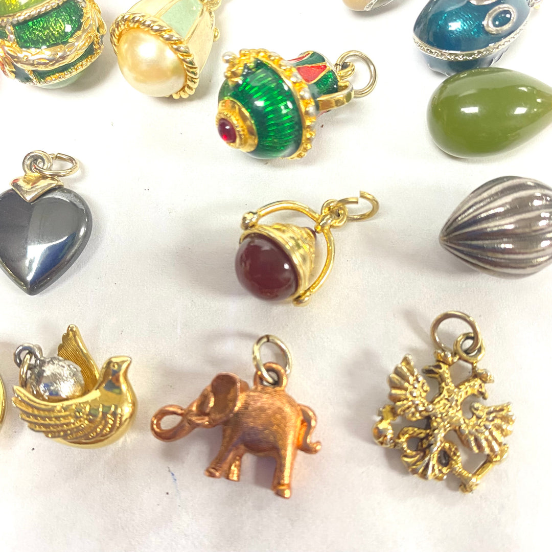 u559 Vintage Gold Filled 5pc Private Collection of Russian Theme Charm Pendant