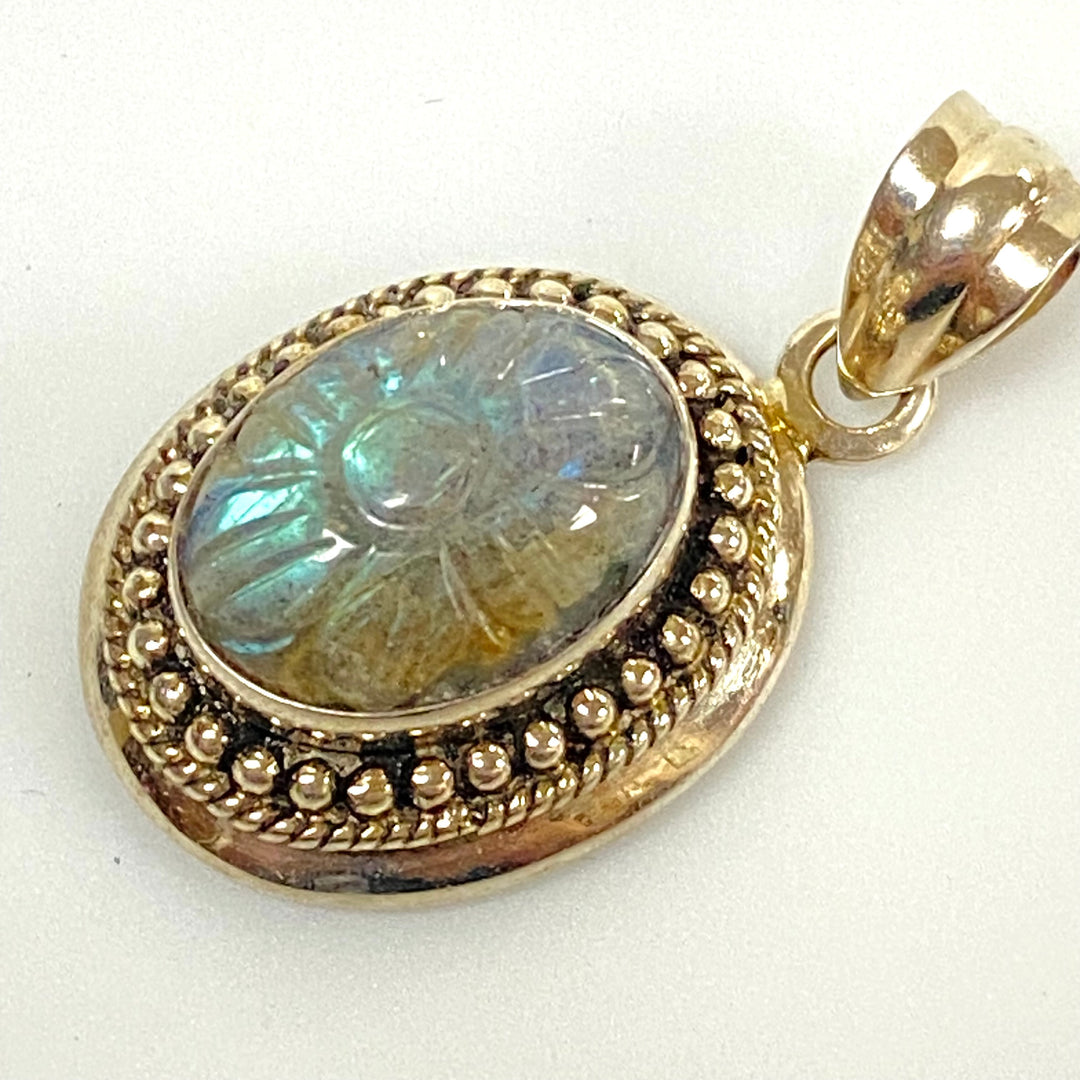 u601 Vintage Sterling Silver 925 Oval Charm Pendant Labrodarite Gemstone