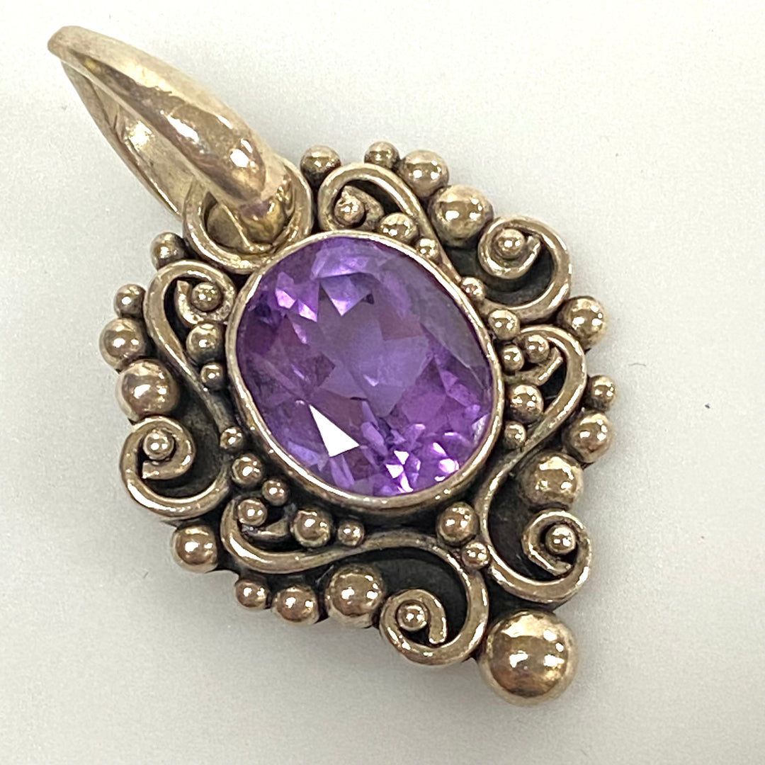u602 Vintage Sterling Silver 925 Charm Pendant Amethyst Gemstone