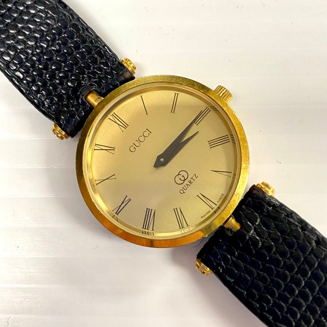 u727 Vintage Gucci Swiss Made Quartz Gold Tone Black Leather Unisex Wrist Watch