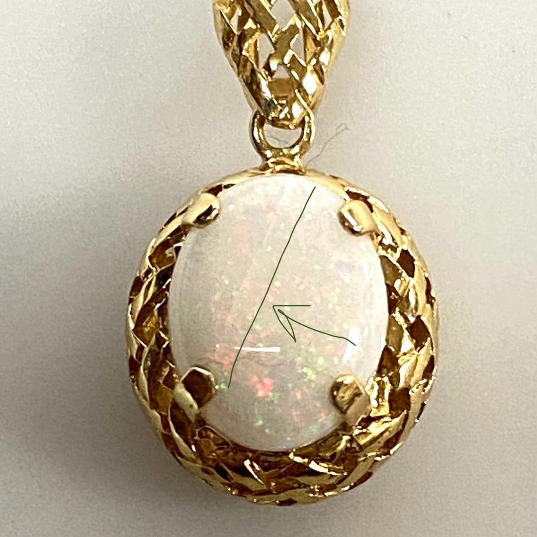 u732 Vintage 14K Yellow Gold White Opal Filigree Charm Pendant