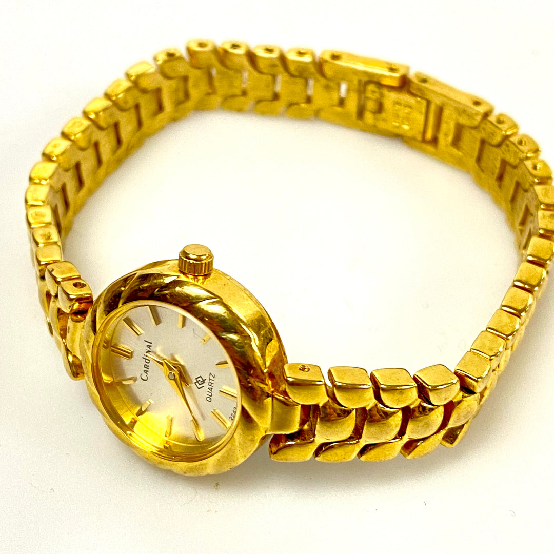 u751 Vintage Cardinal Quartz 2243 Stainless Back Wrist Watch Japan Mov't