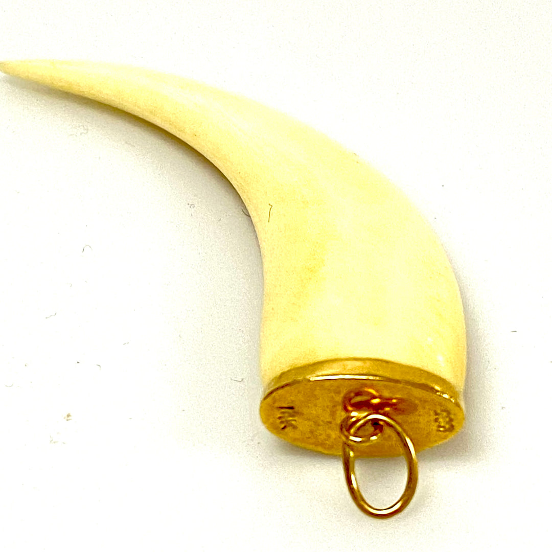 u753 Vintage One of a Kind 14K Yellow Gold Hardware Tooth Charm Pendant