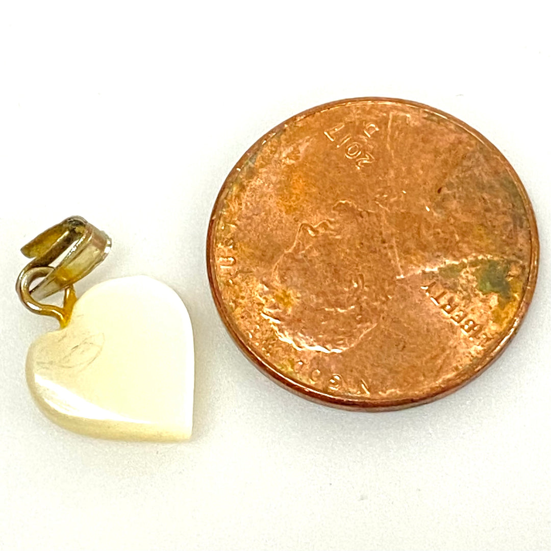 u755 Vintage Sterling Silver Mother of Pearl Abalone Cute Heart Charm Pendant